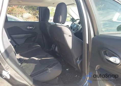 2016 Jeep Cherokee Altitude z USA, uszkodzony, nr VIN 1C4PJMCB9GW186984